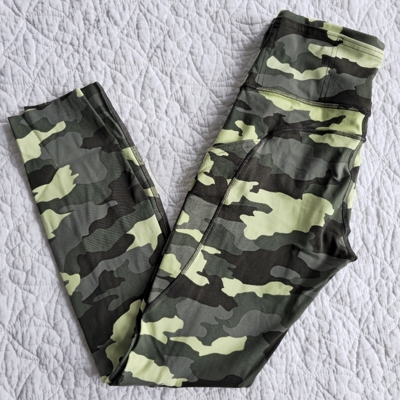 Lululemon Fast And Free High Rise Crop 23" - Heritage 365 Camo Crispin Green - Picture 1 of 14